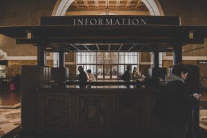 What are the procedures for paying arrival notice fees